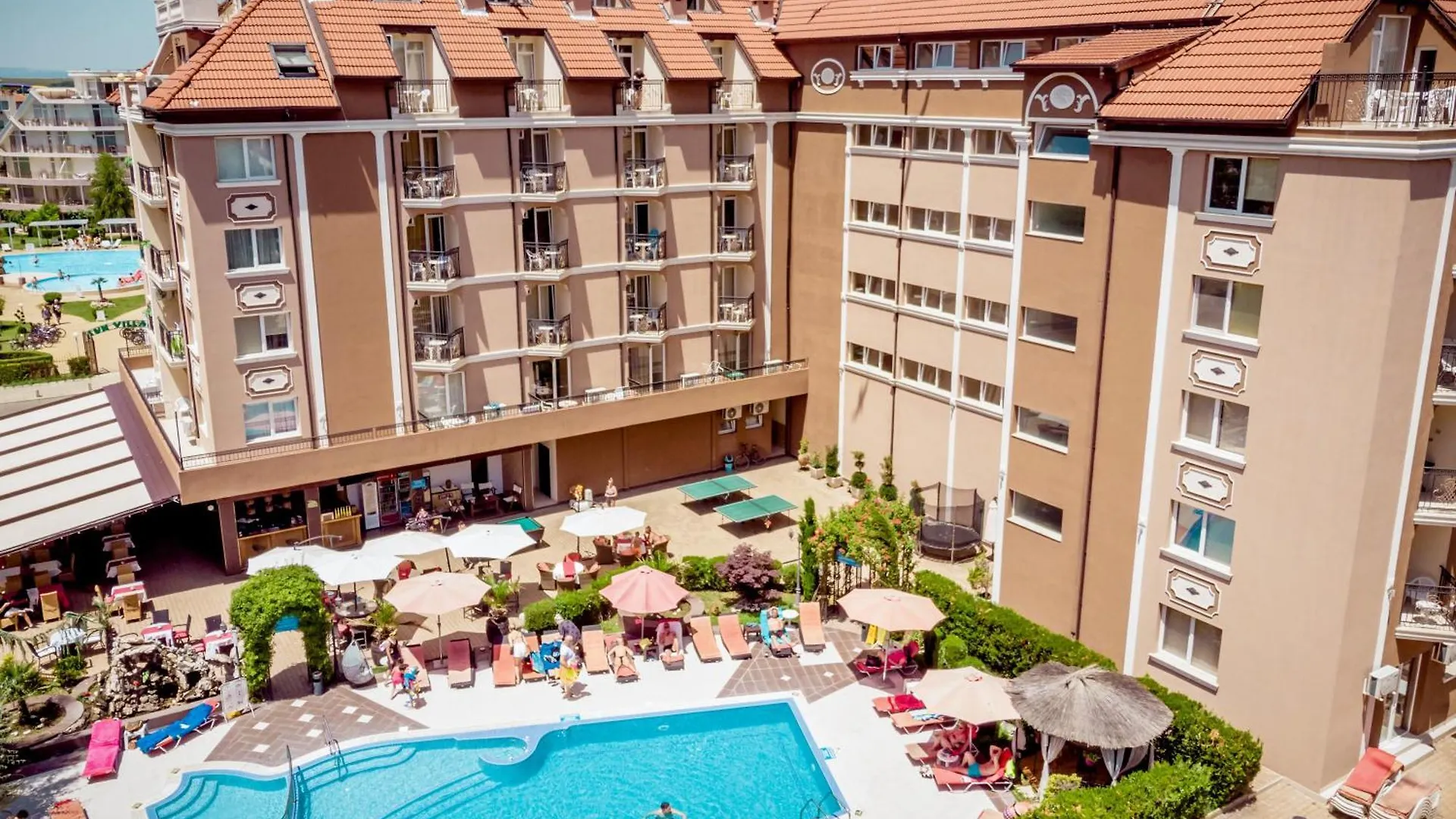 Biato Apartments contacts